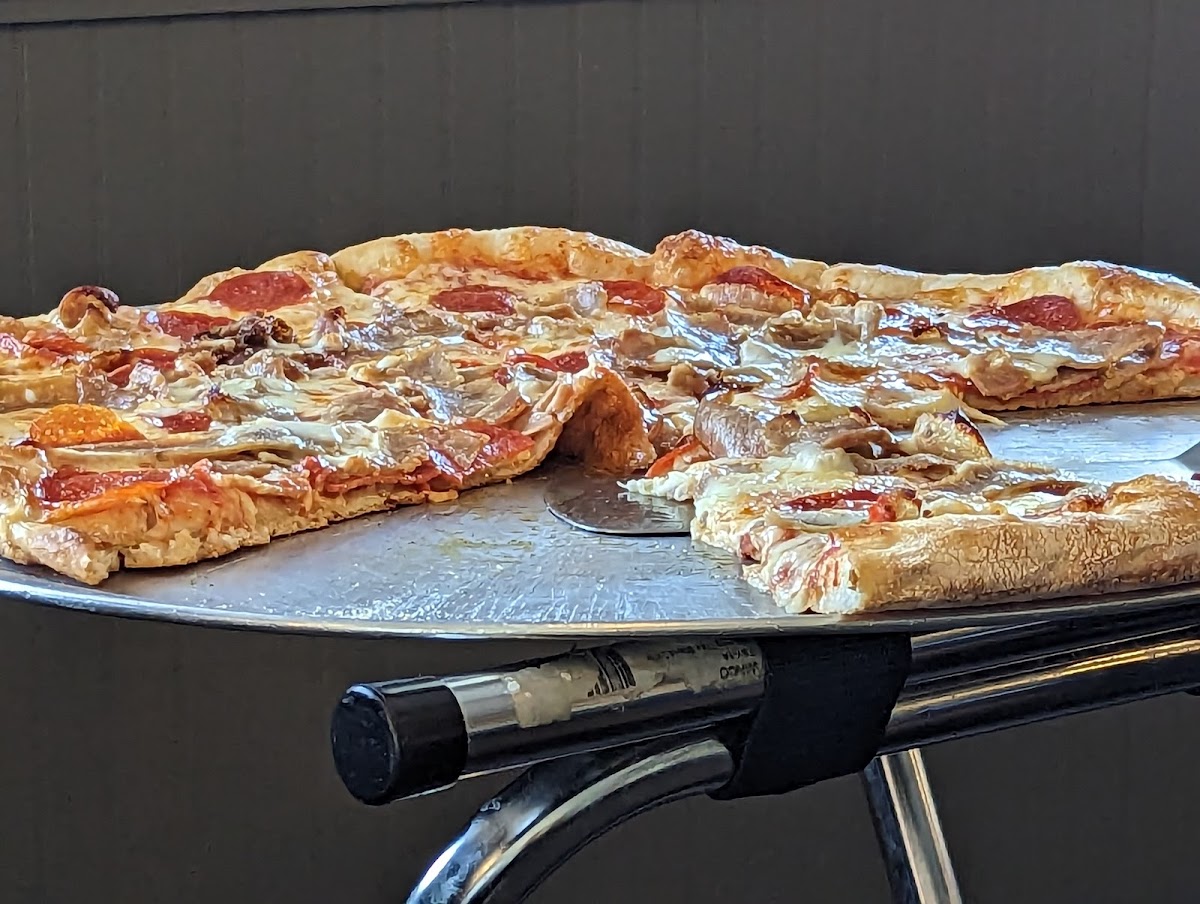 Cuginos Middletown Photos 2